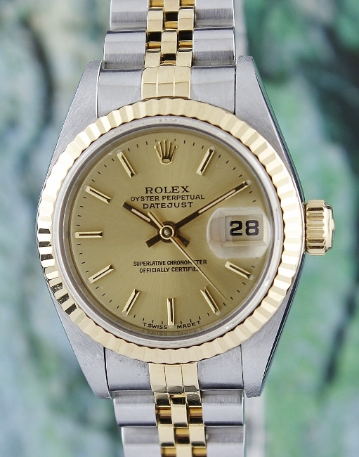 (image for) A ROLEX LADY OYSTER PERPETUAL DATEJUST / 69173